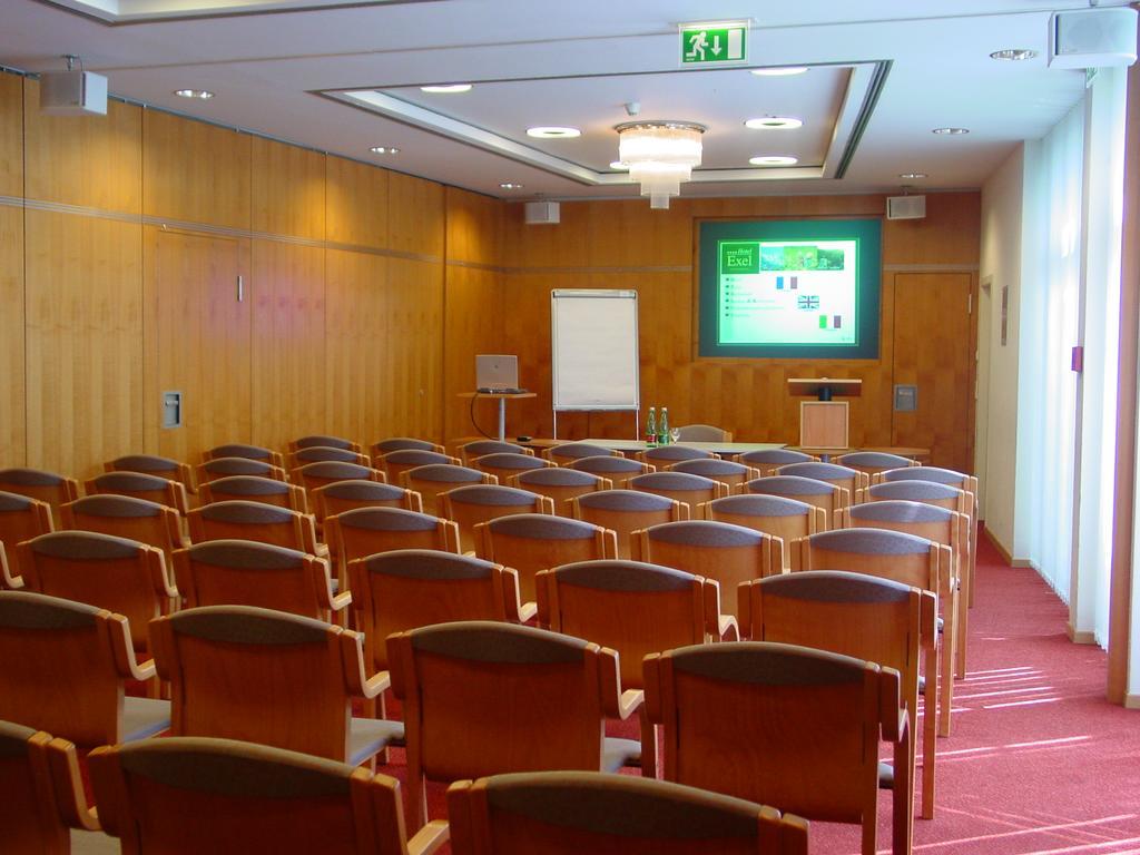 Hotel Exel Amstetten Zewnętrze zdjęcie